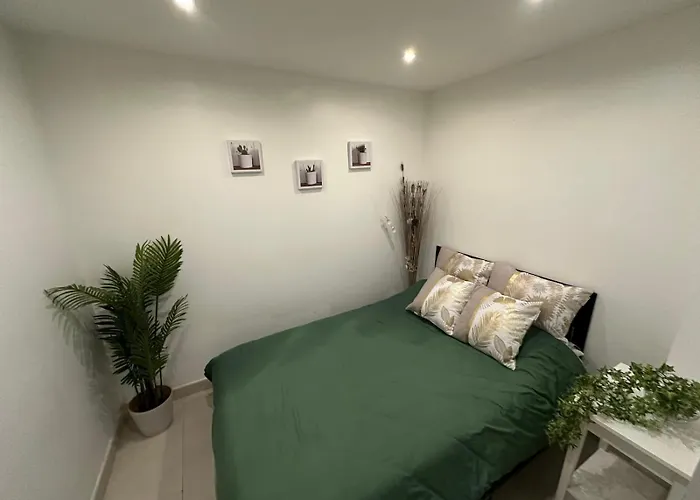 Apartamento Les Champs Elysées-125m2 Modern&spacious París