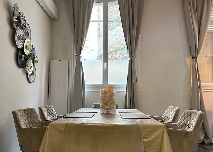Apartamento Les Champs Elysées-125m2 Modern&spacious París