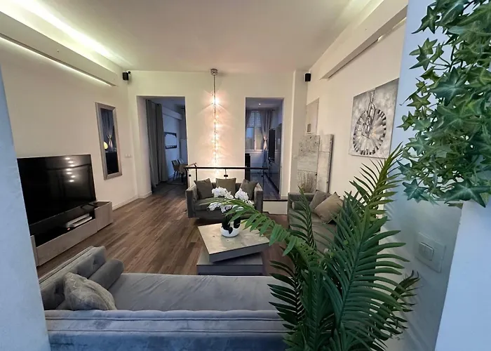 Les Champs Elysées-125m2 Modern&spacious París