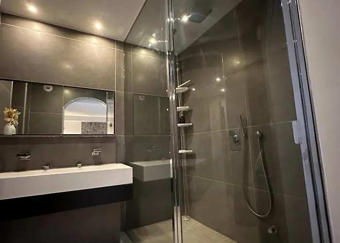 Les Champs Elysees-125m2 Modern And Spacious Apartamento Paris